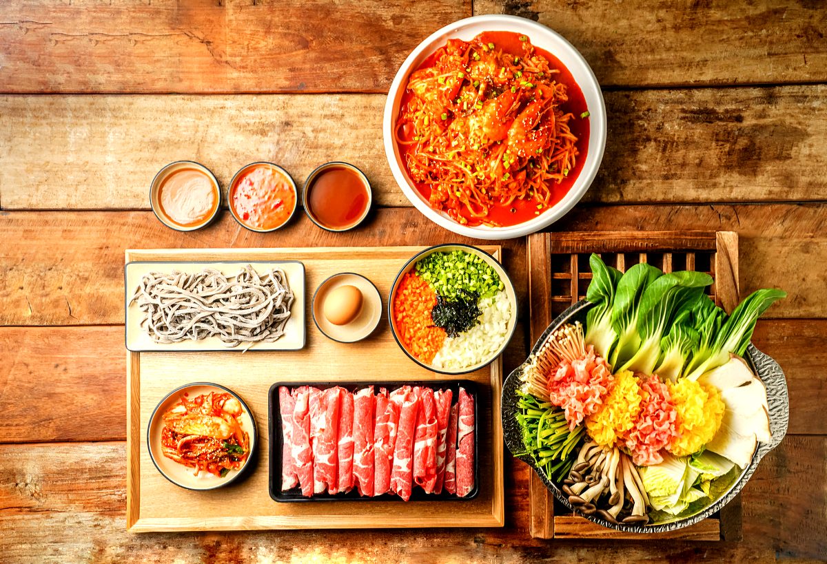 해주옥 안산본점 왕곤이해물찜 + 메밀샤브칼국수